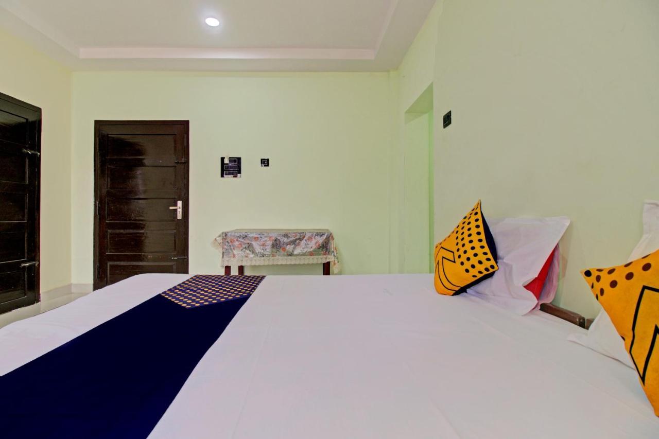Spot On 73862 Jaya Tourist Home Варкала Екстериор снимка