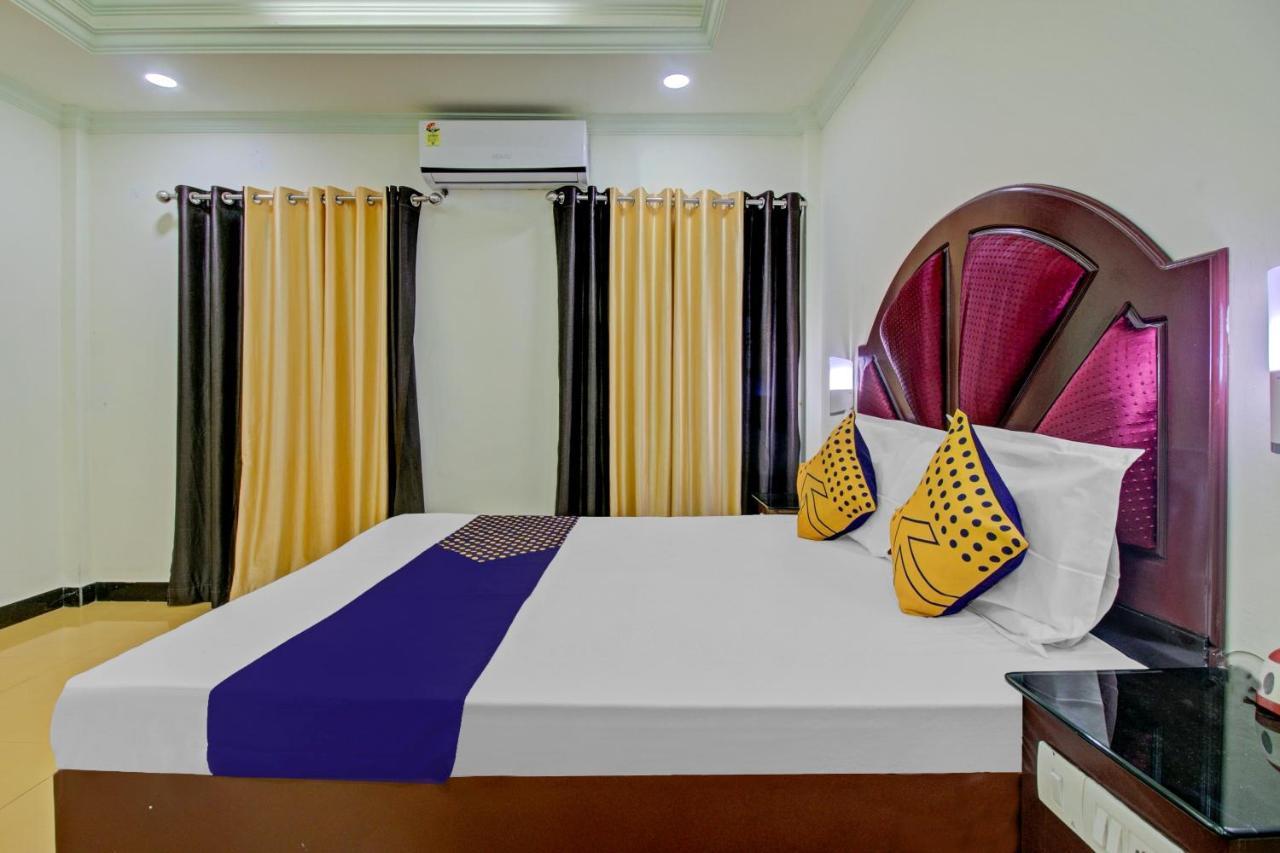 Spot On 73862 Jaya Tourist Home Варкала Екстериор снимка