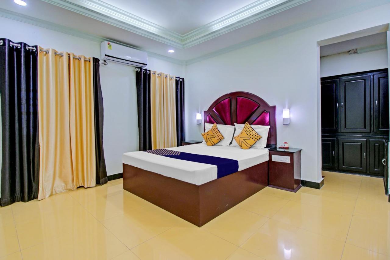 Spot On 73862 Jaya Tourist Home Варкала Екстериор снимка