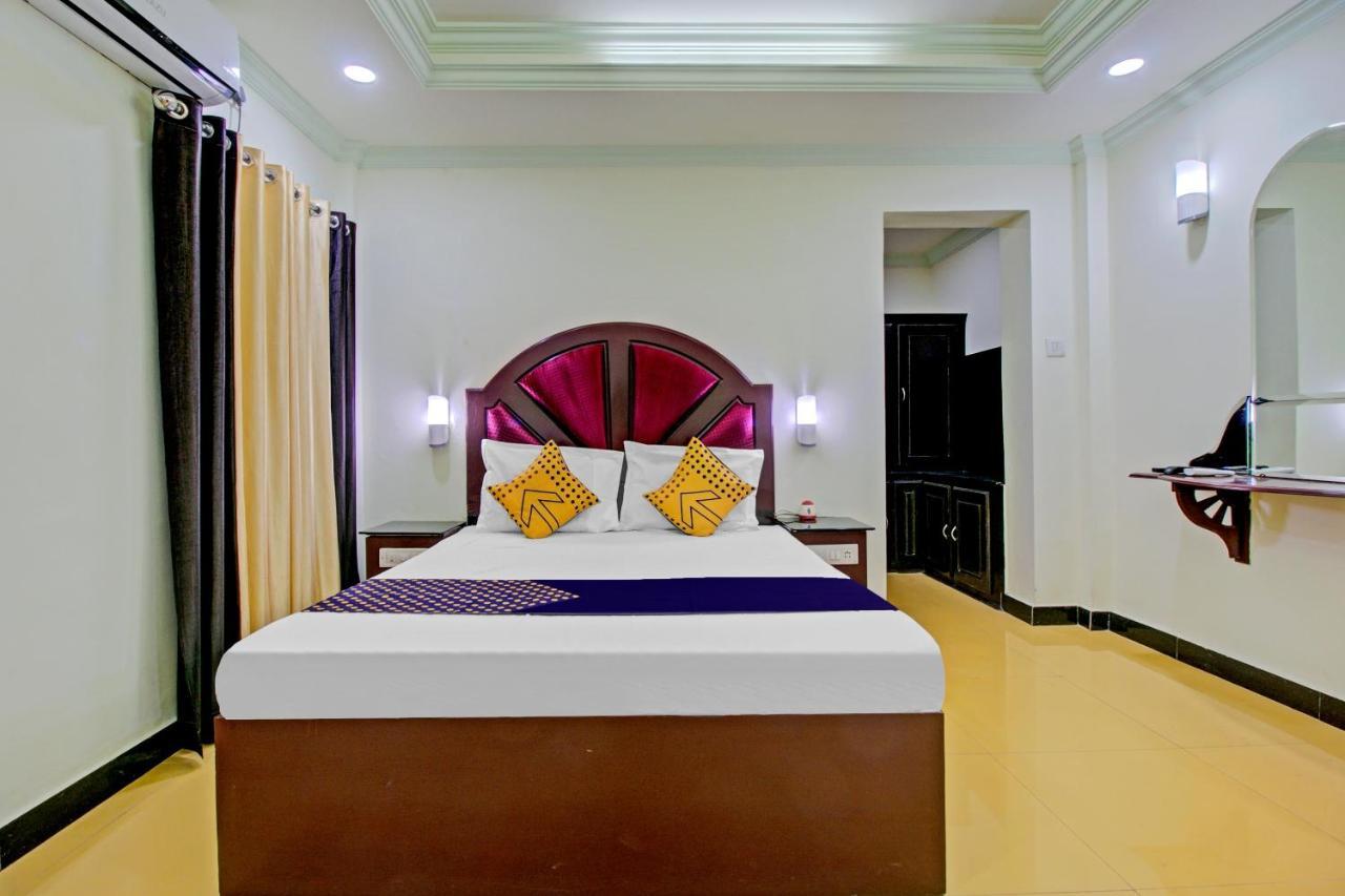 Spot On 73862 Jaya Tourist Home Варкала Екстериор снимка